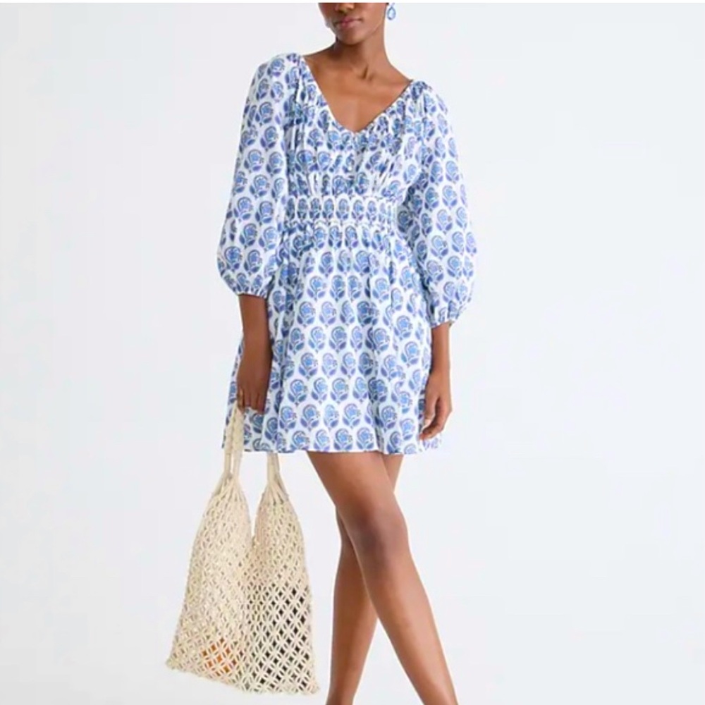 NWT J Crew V-neck mini dress in bouquet block print size XS